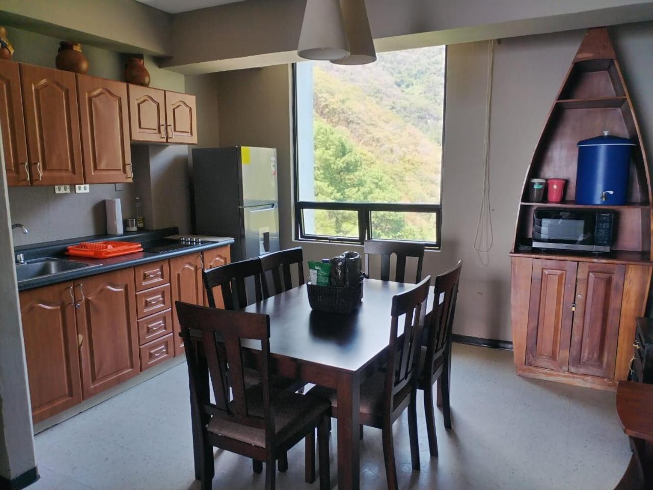Sky View Atitlan Lake Suites - Free Breakfast Supplies Panajachel Bagian luar foto