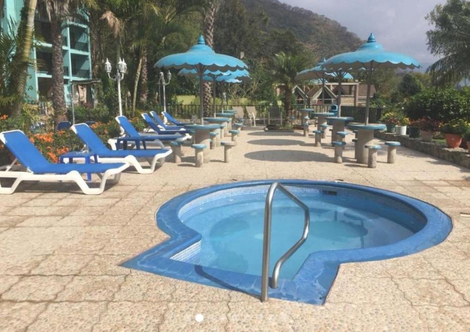 Sky View Atitlan Lake Suites - Free Breakfast Supplies Panajachel Bagian luar foto