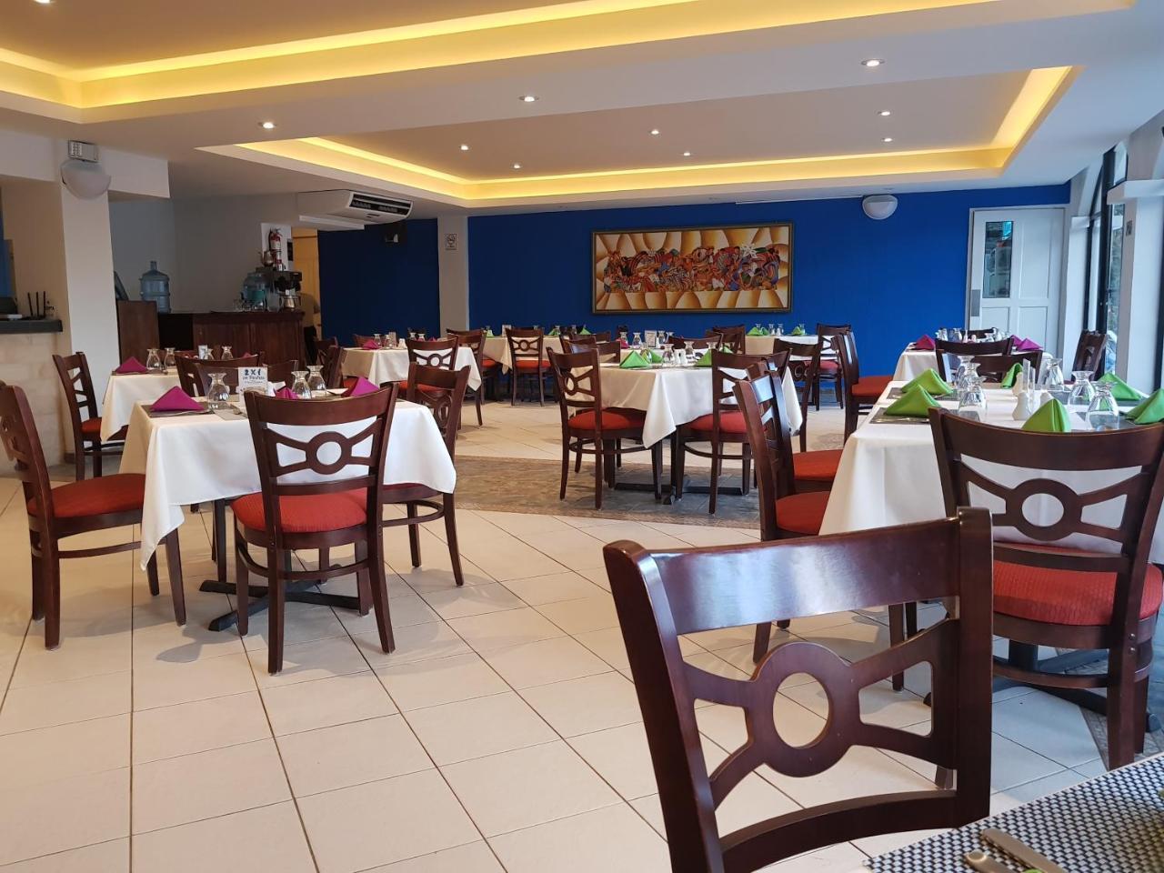 Sky View Atitlan Lake Suites - Free Breakfast Supplies Panajachel Bagian luar foto
