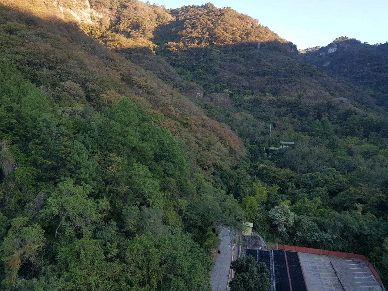 Sky View Atitlan Lake Suites - Free Breakfast Supplies Panajachel Bagian luar foto